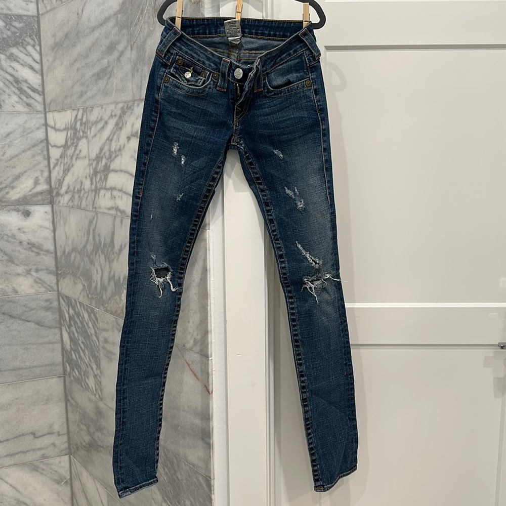 True religion distressed blue jeans size 24